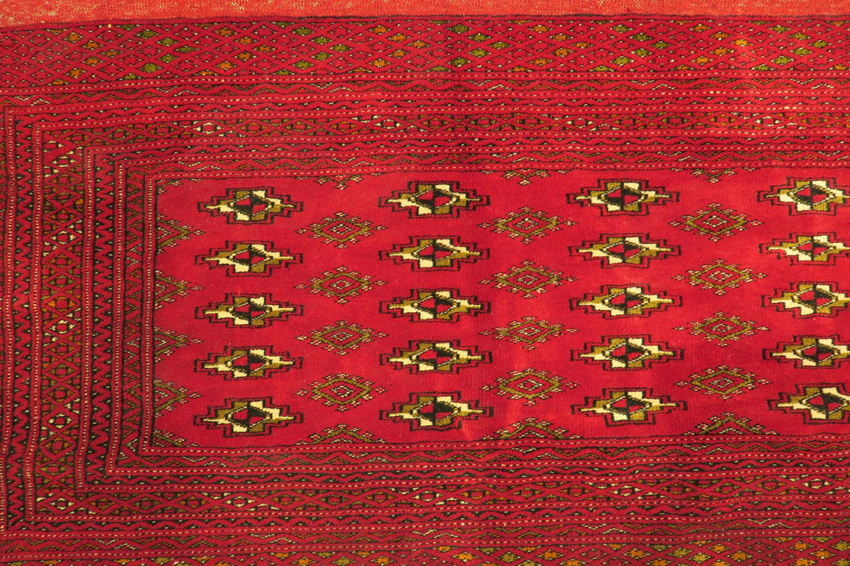 1' 9" x 4' 3" Persian Turkeman Rug image 6