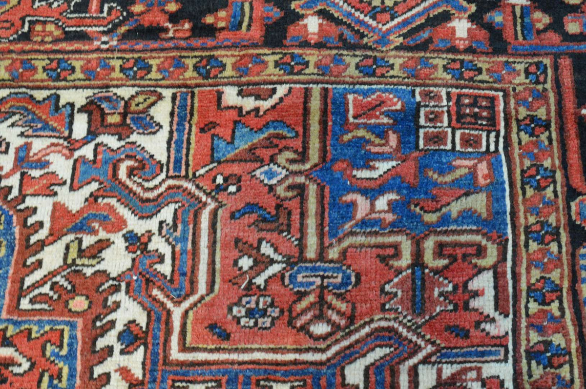 7' 6" x 10' 2" Persian Heriz Rug image 6