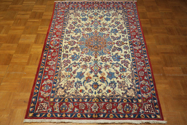 3' 3" x 5' 6" Persian Najafabad Rug image 4