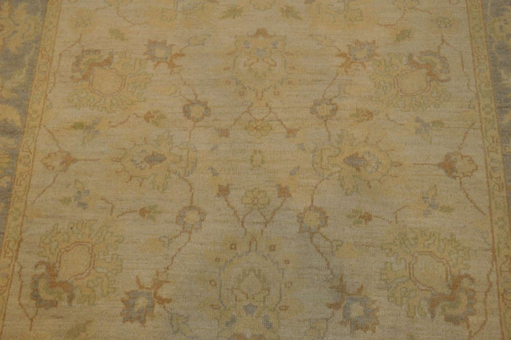 4' 8" x 7' 9" Pakistan Peshawar Rug image 4