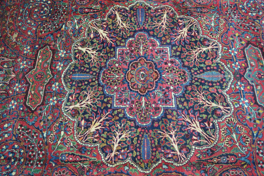 10' 1" x 13' 8" Persian Mashhad Rug image 1