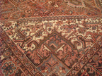 7' 9" x 11' 9" Persian Heriz Rug image 6