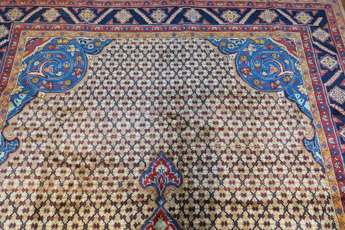 6' 9" x 10' 6" Persian Kolyaei Rug image 7