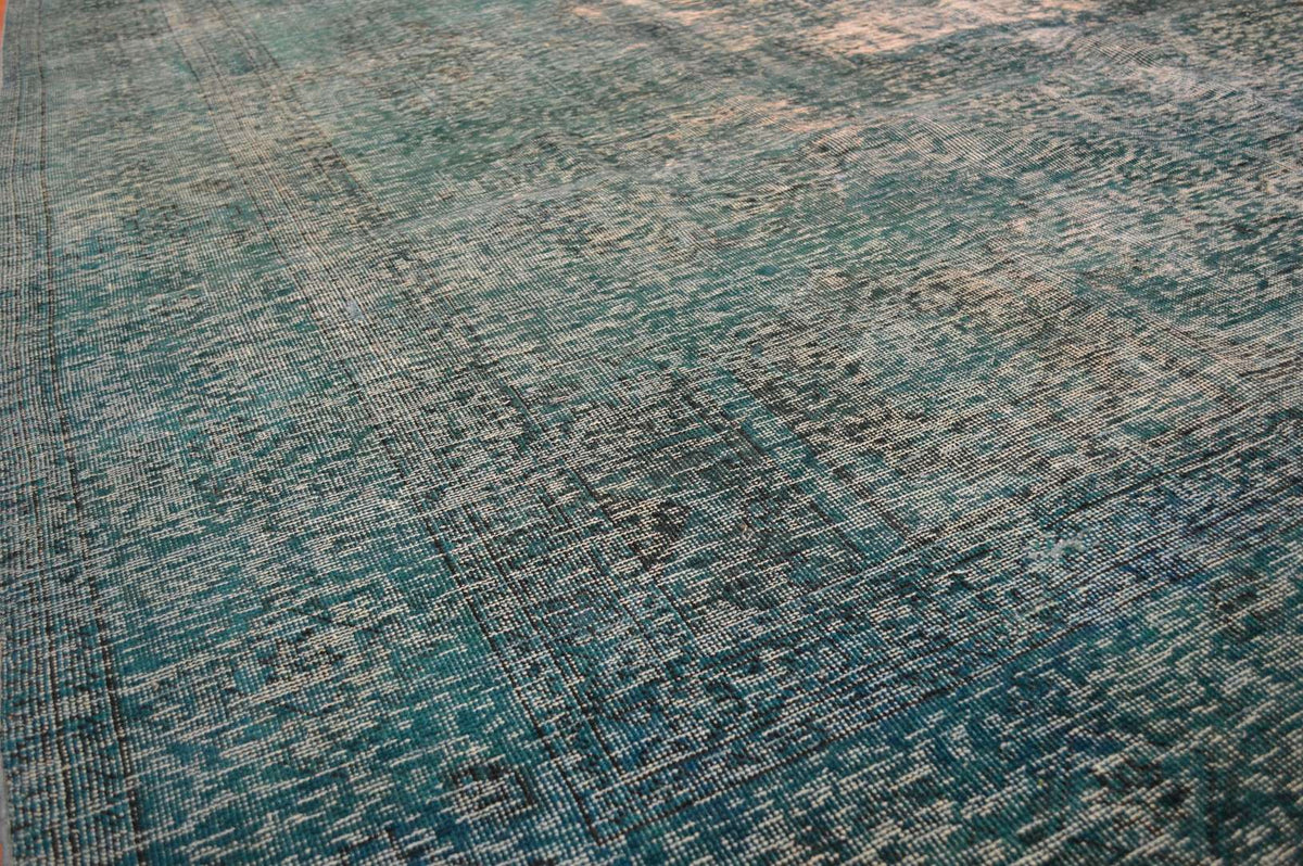 9' 3" x 12' 2" Pakistan Vintage Rug image 6