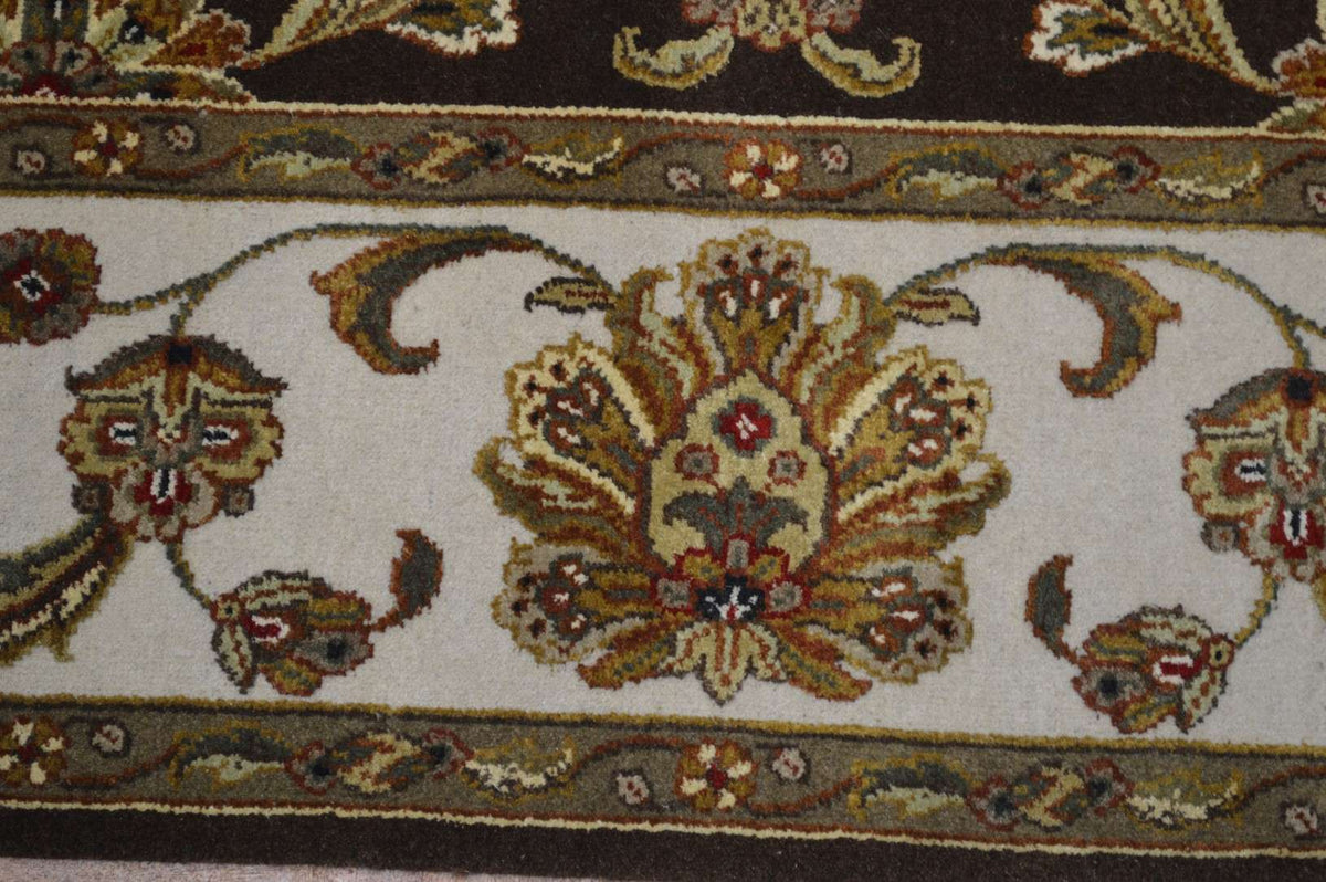 6' 2" x 9' 2" India Jaipur Rug image 5