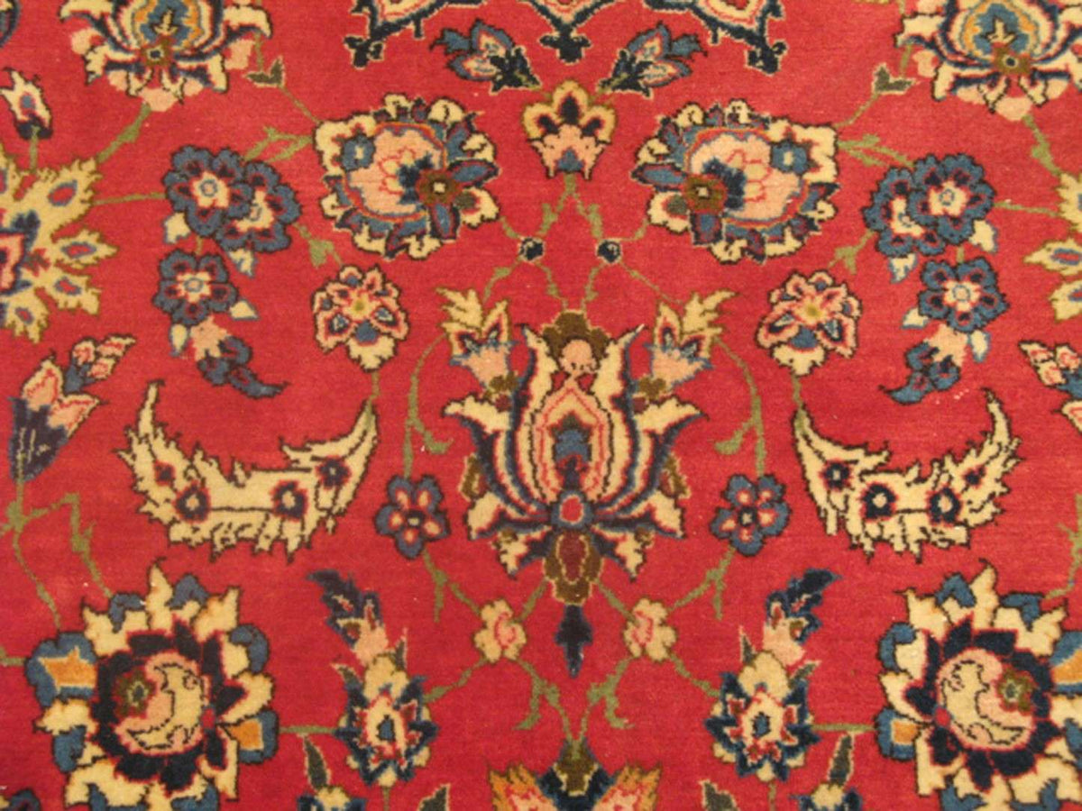 5' 4" x 7' 8" Persian Isfahan Rug image 3