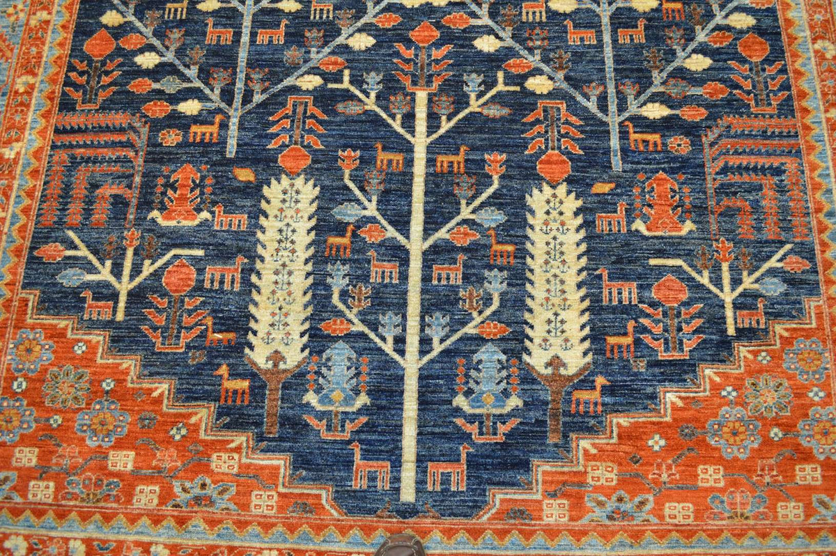 8' 2" x 10' 1" Pakistan Serapi Rug image 2
