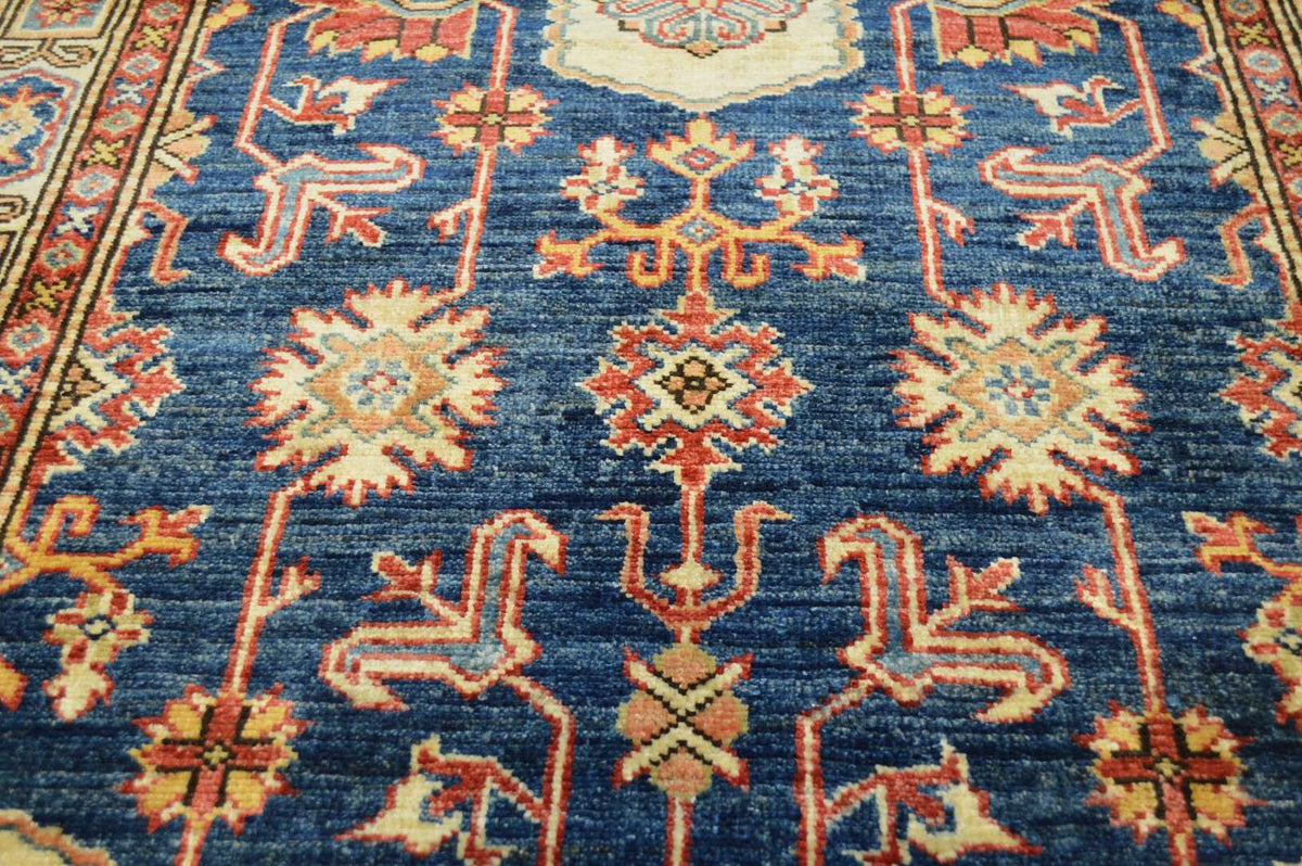 3' 5" x 5' 6" Pakistan Kazak Rug image 3