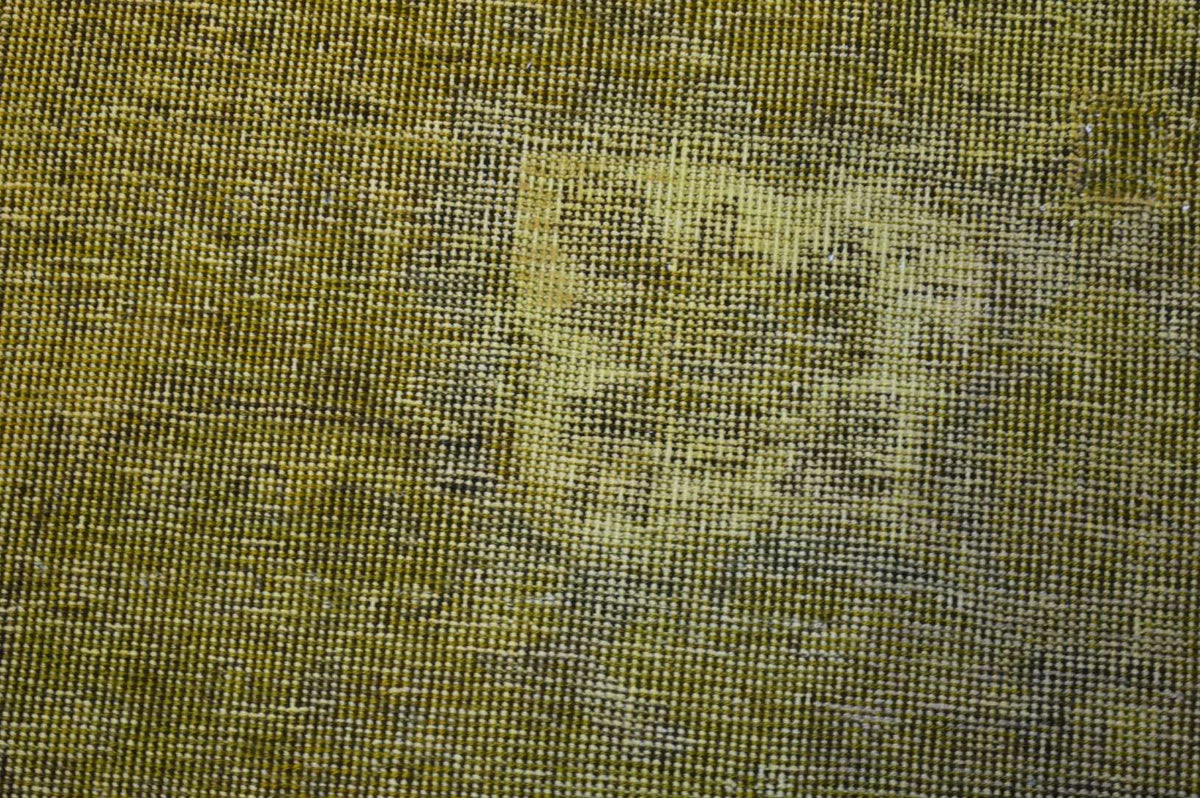 9' 3" x 11' 6" Pakistan Vintage Rug image 4
