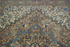 7' 6" x 8' 5" Persian Heriz Rug image 9