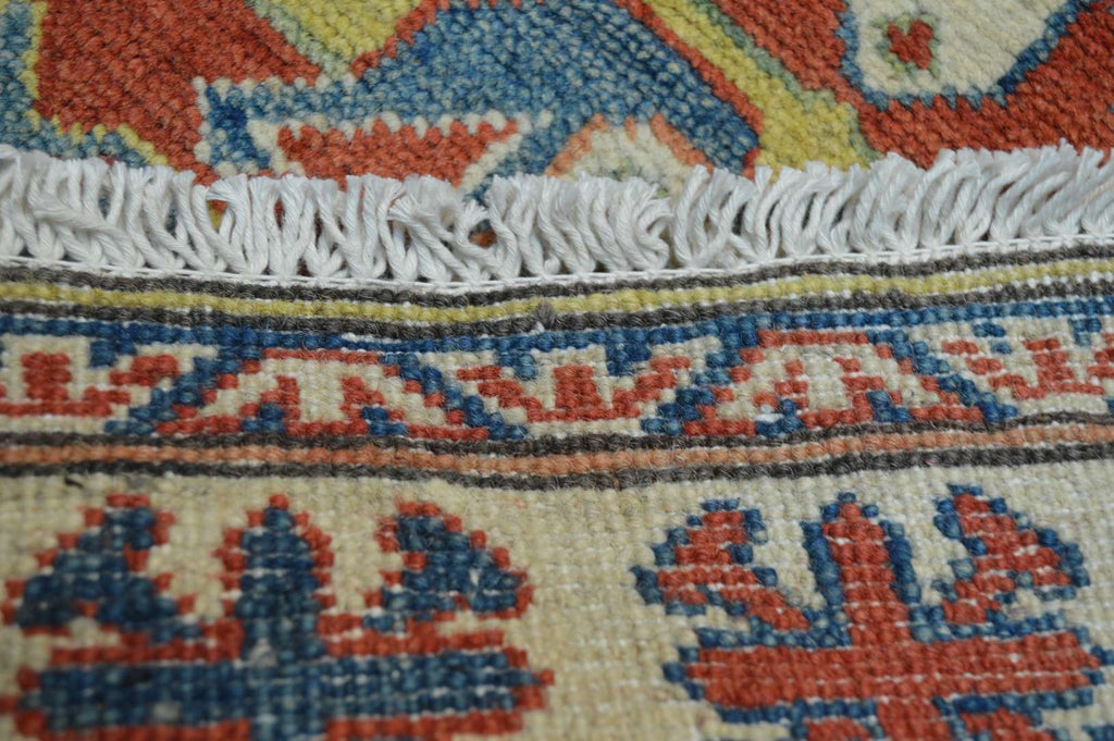 2' 8" x 4' 2" Pakistan Kazak Rug image 12