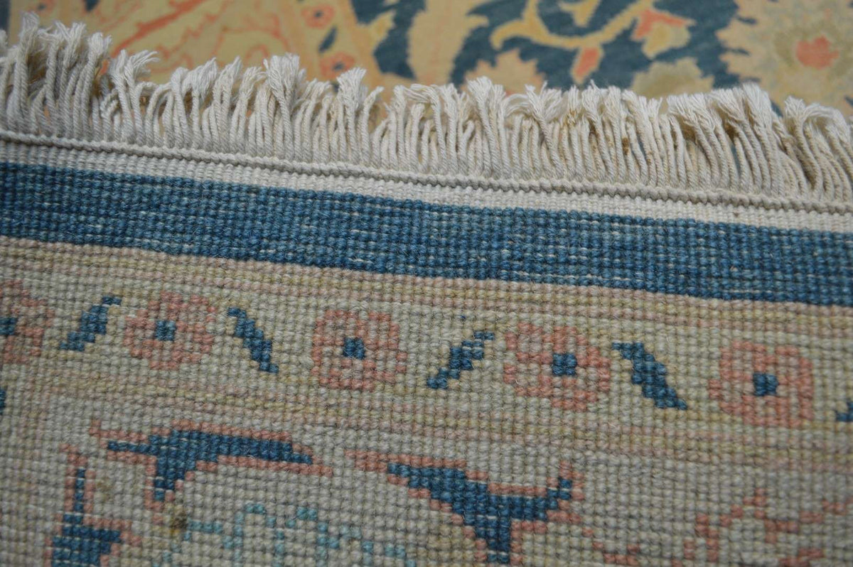 6' 0" x 9' 1" Turkish Oushak Rug image 8
