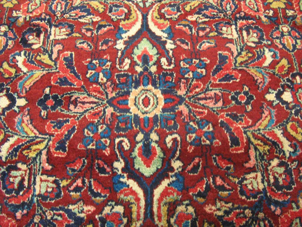 7' 5" x 10' 0" Persian Sarouk Rug image 8