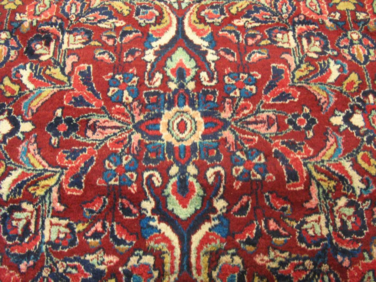 7' 5" x 10' 0" Persian Sarouk Rug image 8