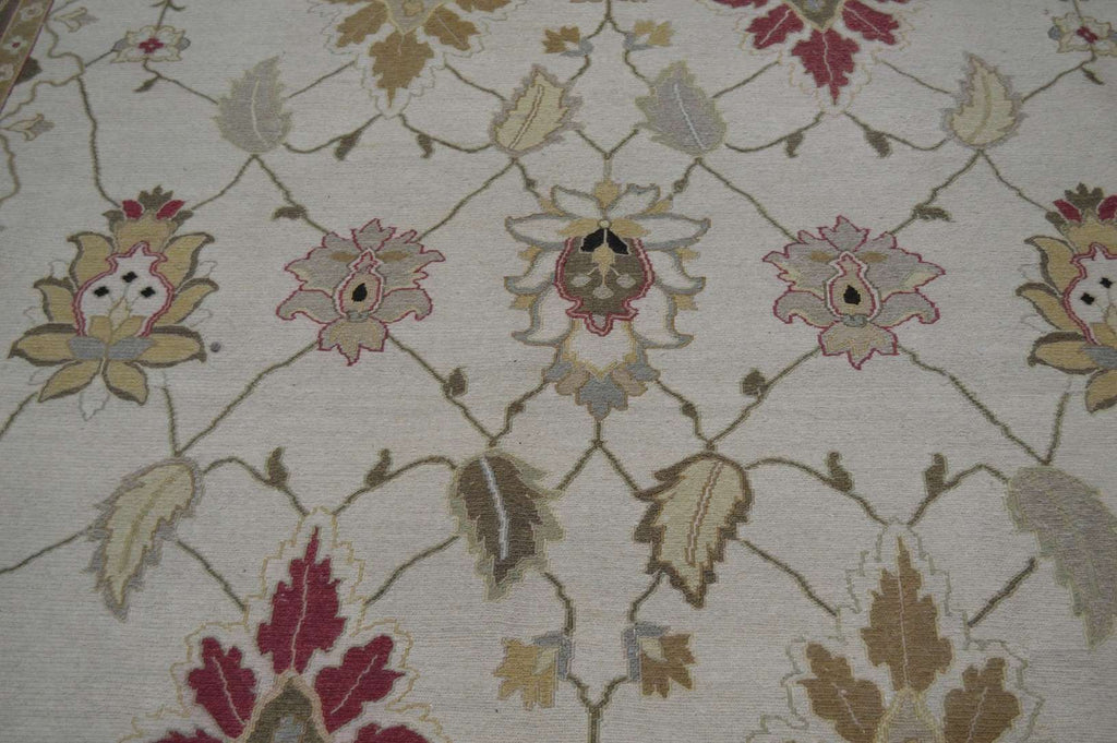 9' 6" x 13' 8" Pakistan Soumak Rug image 1