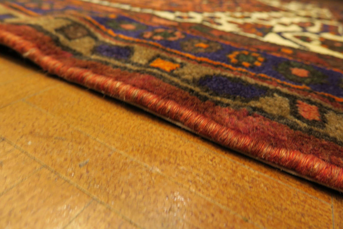 3' 4" x 4' 9" Persian Zanjan Rug image 11