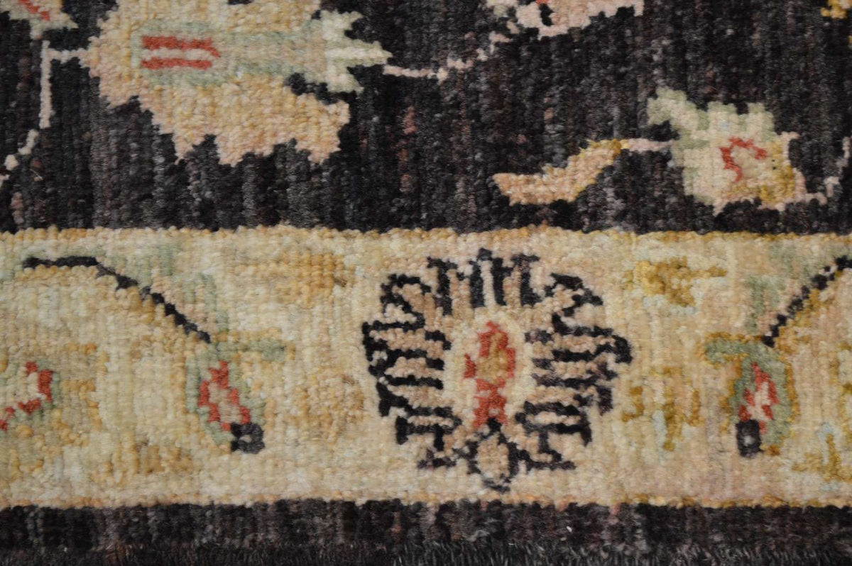 2' 0" x 3' 0" Pakistan Peshawar Rug image 1