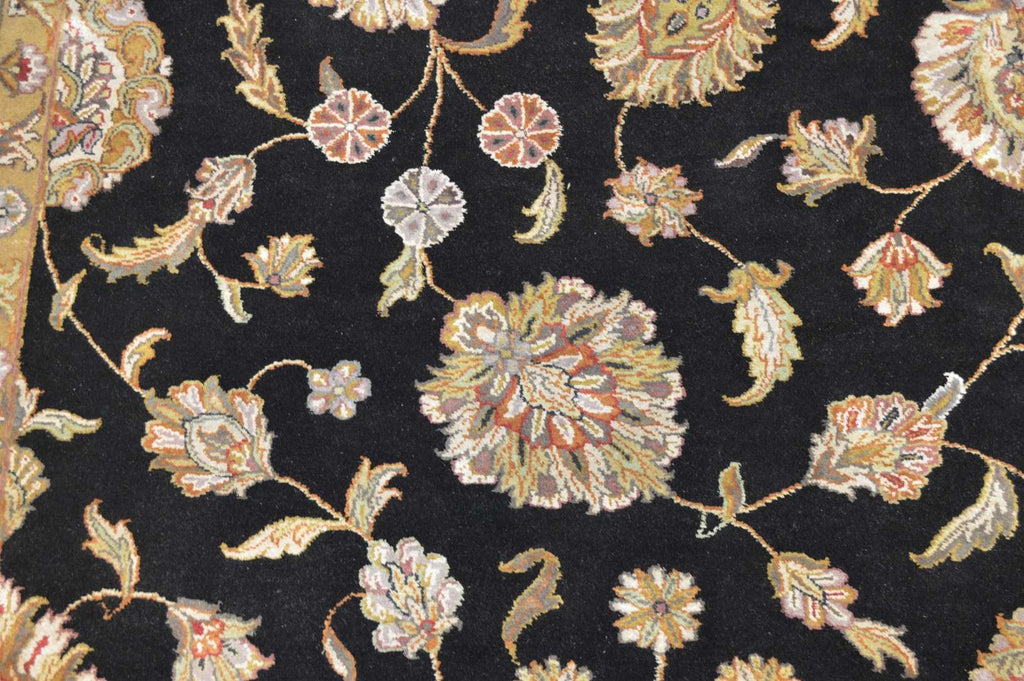10' 3" x 14' 1" India Jaipur Rug image 4