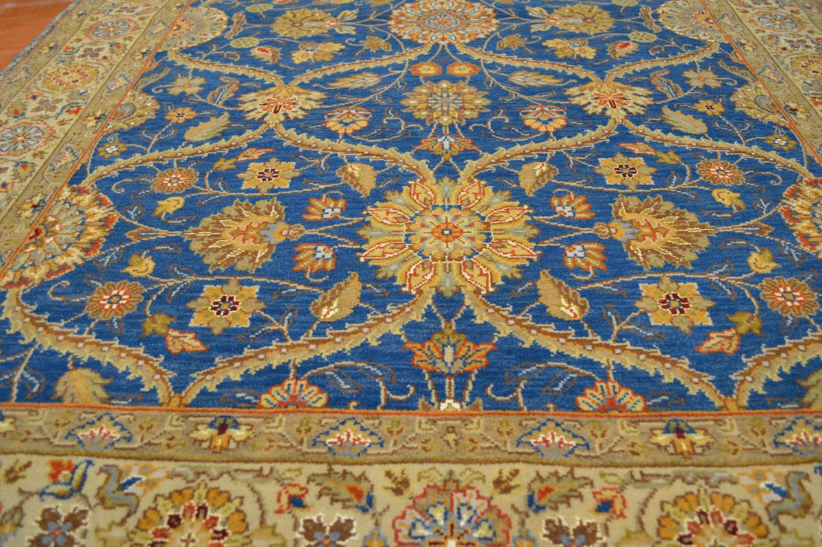 4' 2" x 4' 9" India Agra Rug image 8
