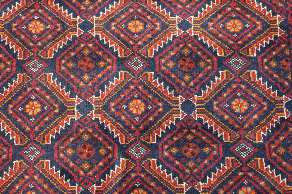 2' 9" x 5' 6" Persian Baluch Rug image 8