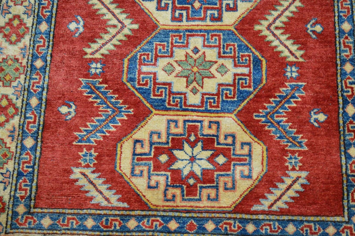 3' 7" x 5' 1" Pakistan Kazak Rug image 6
