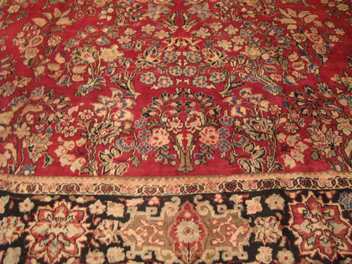 8' 8" x 11' 9" Persian Sarouk Rug image 2
