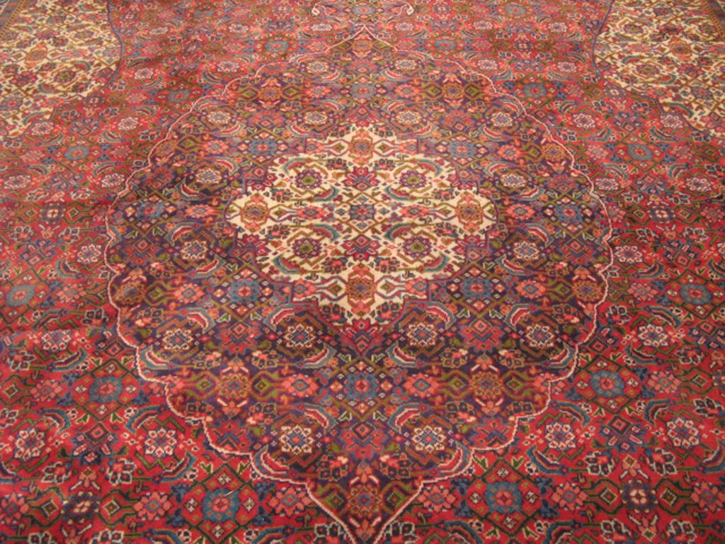 8' 4" x 11' 7" Persian Sarouk Rug image 8
