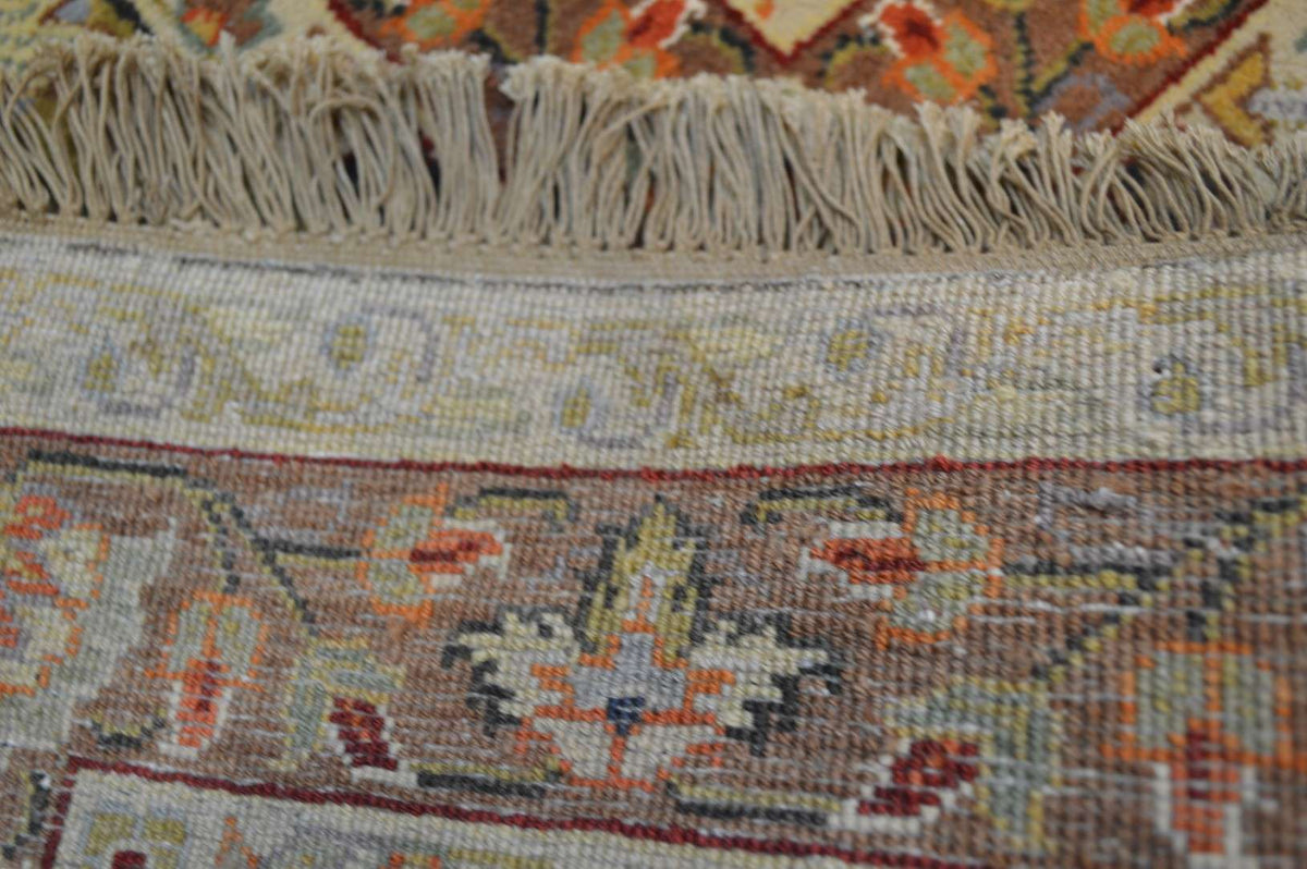 9' 0" x 11' 8" India Agra Rug image 12