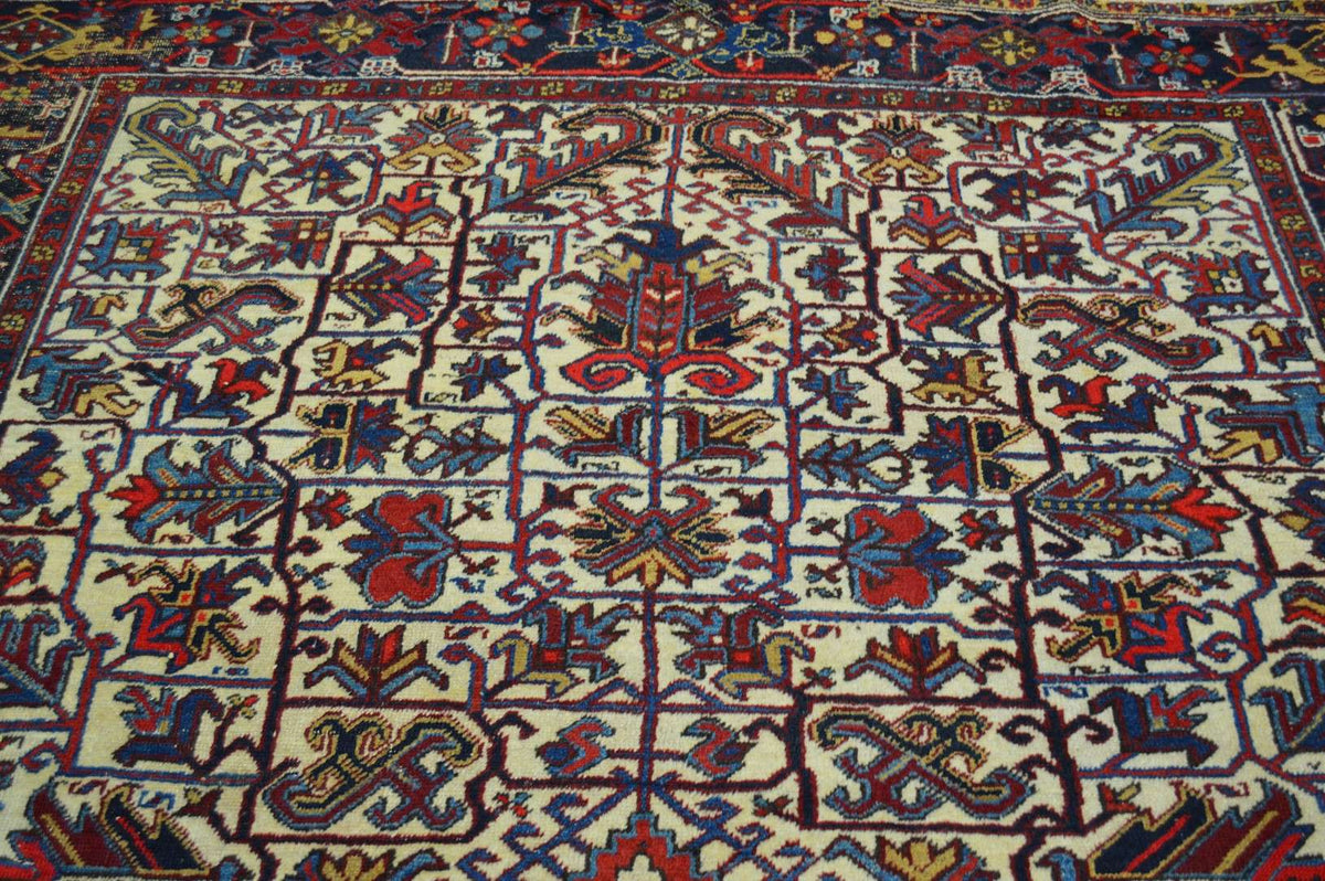 8' 2" x 10' 5" Persian Heriz Rug image 4