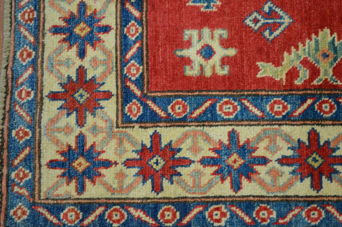 3' 6" x 4' 9" Pakistan Kazak Rug image 2