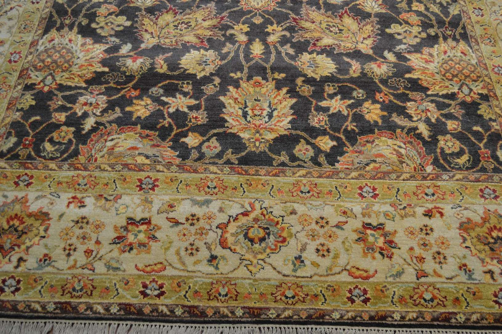 8' 0" x 9' 9" India Sultanabad Rug image 4