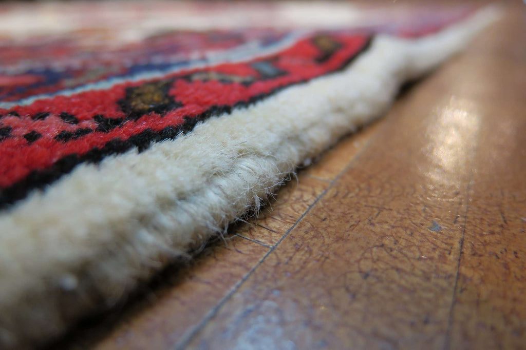 3' 3" x 4' 9" Persian Bakhtiar Rug image 11