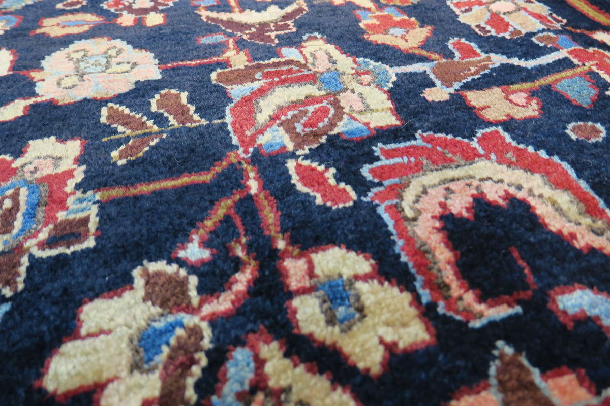 7' 5" x 10' 9" Persian Hamadan Rug image 10