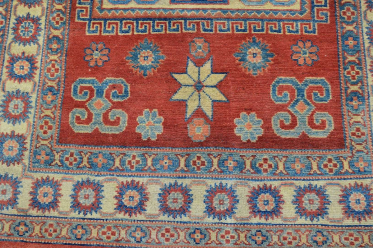 3' 8" x 6' 0" Pakistan Kazak Rug image 3