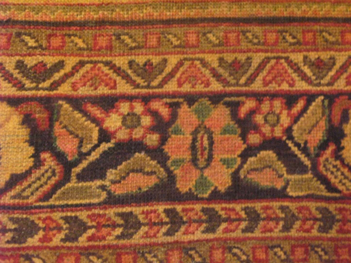8' 9" x 12' 9" Persian Mahal Rug image 10