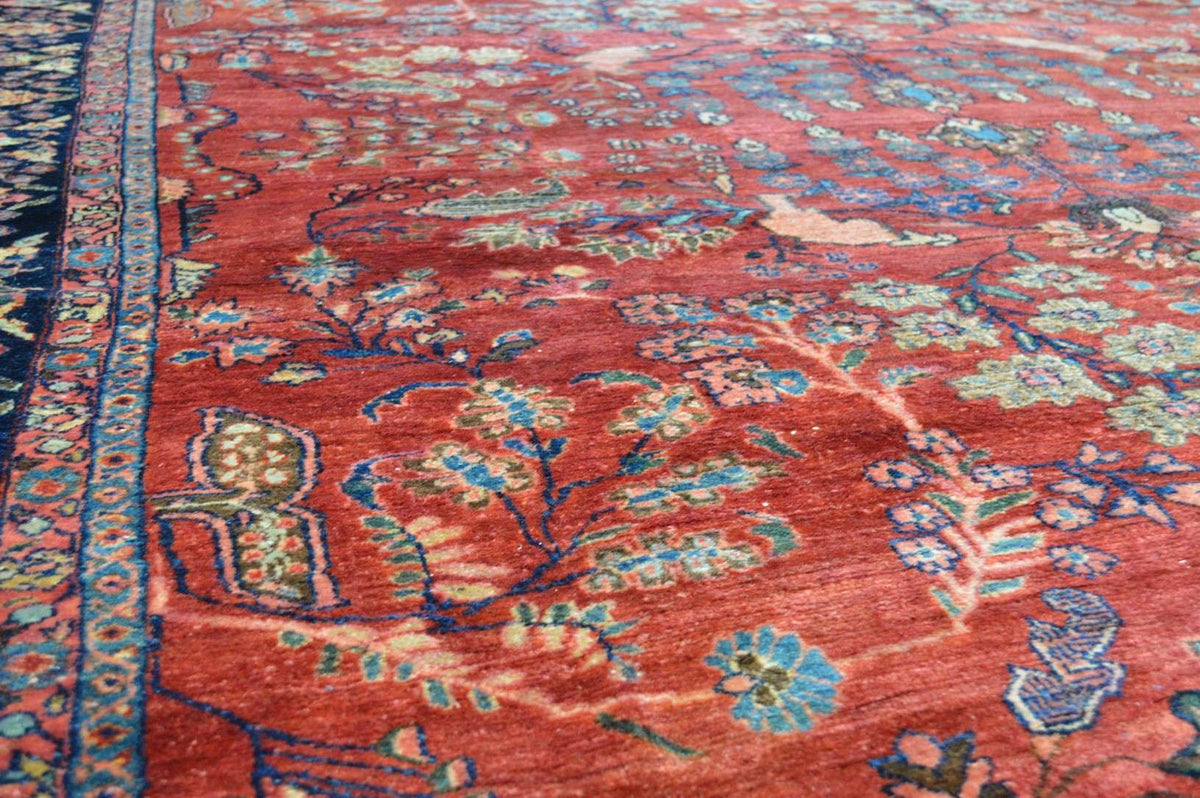 8' 8" x 12' 0" Persian Sarouk Rug image 2