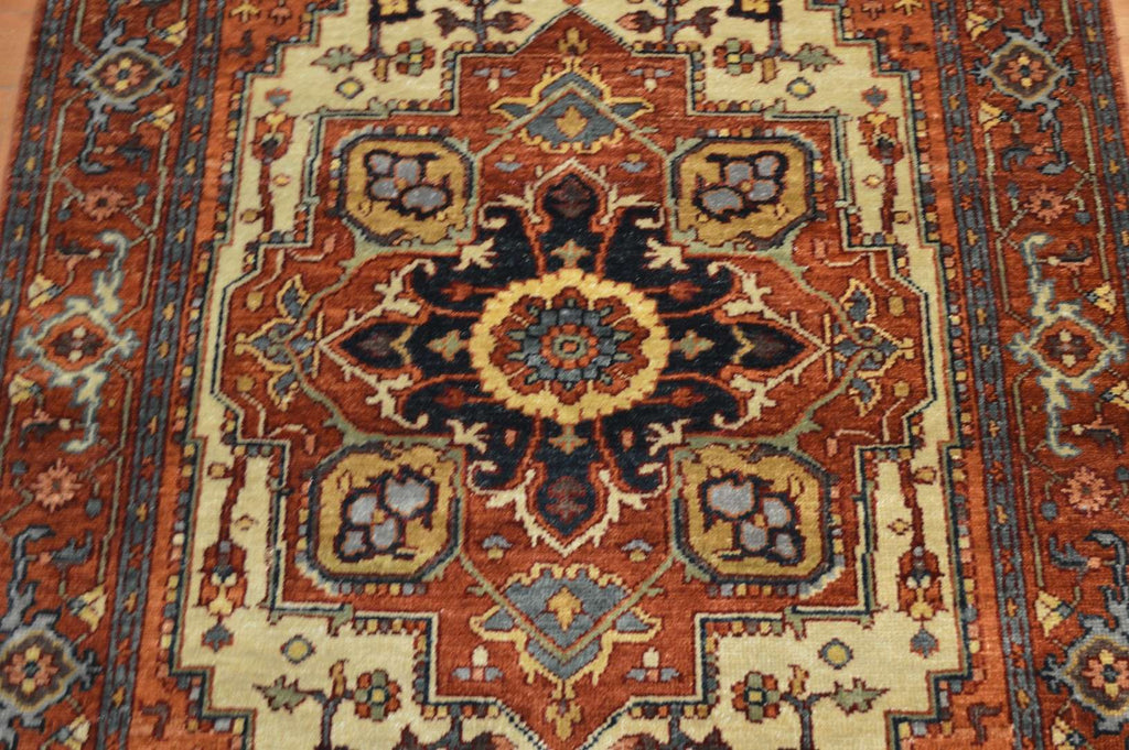 4' 0" x 6' 0" India Serapi Rug image 5
