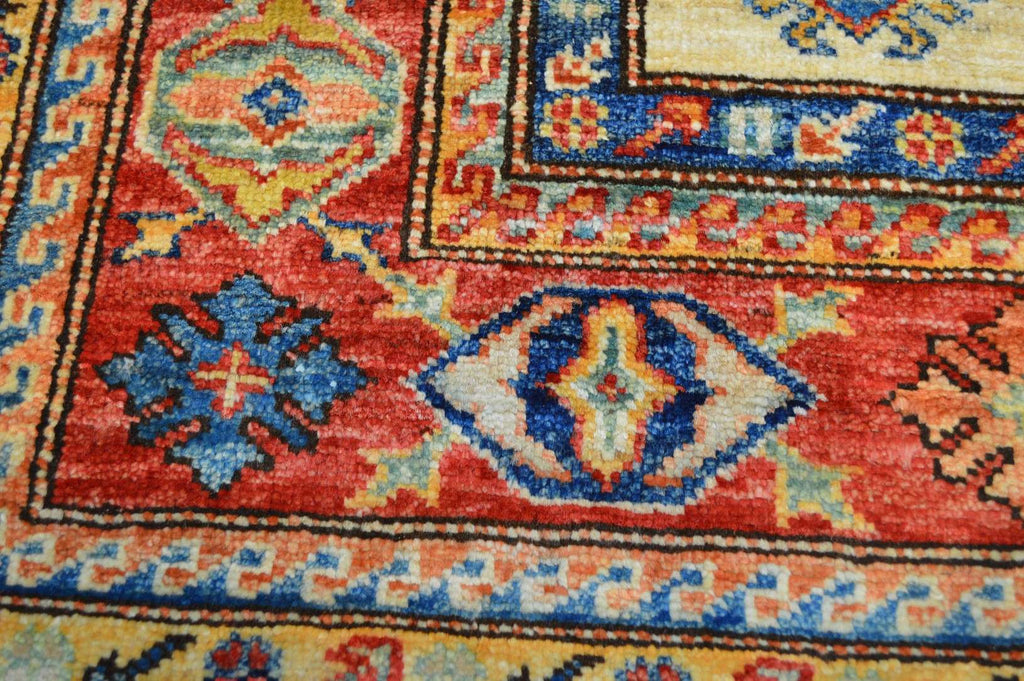 3' 5" x 5' 0" Pakistan Kazak Rug image 6