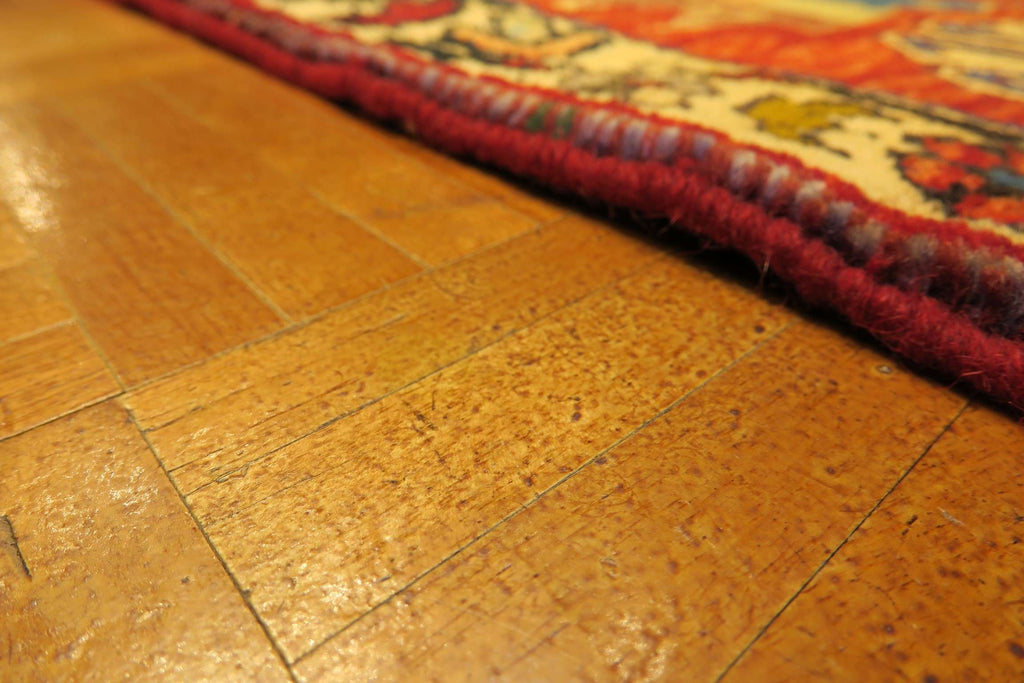 3' 7" x 5' 4" Persian Shiraz Rug image 10