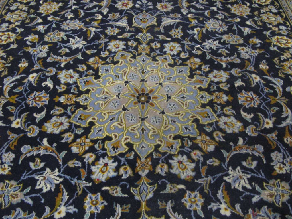 8' 3" x 11' 8" Persian Kashan Rug image 3