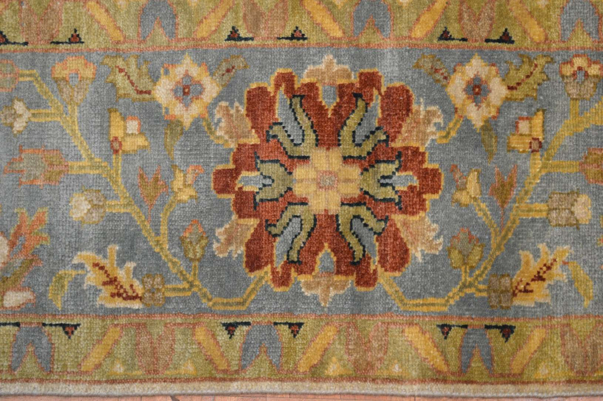 9' 0" x 11' 5" India Mahal Rug image 8