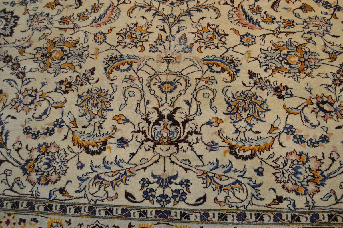 11' 3" x 13' 5" Persian Tabriz Rug image 4