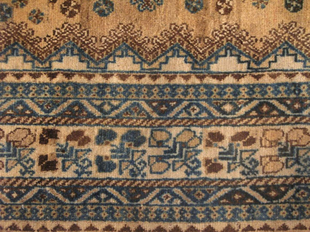 5' 3" x 10' 1" Vintage Bakhshayesh Rug image 8