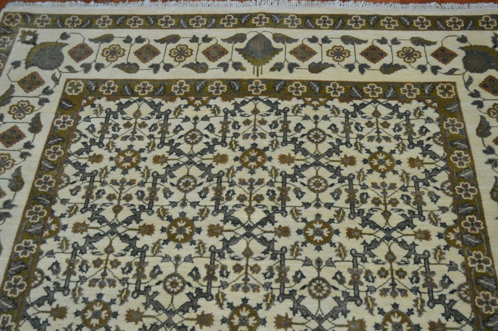 6' 0" x 9' 0" India Tabriz Rug image 7