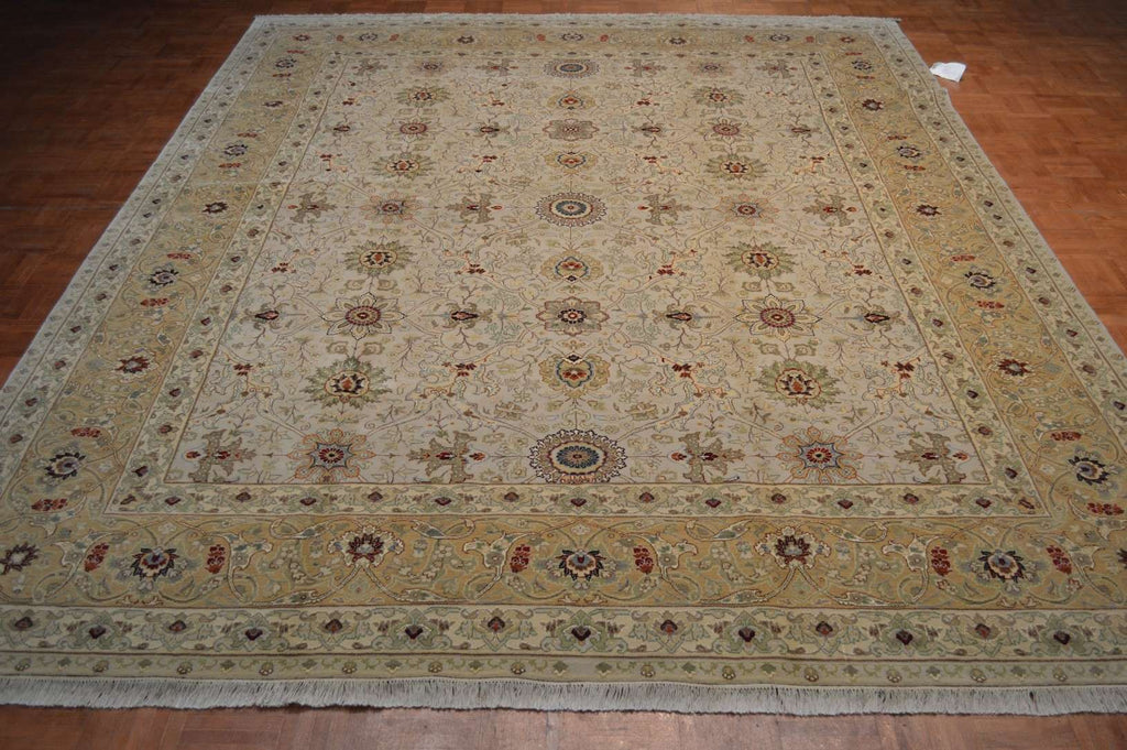 8' 1" x 10' 2" India Agra Rug image 1
