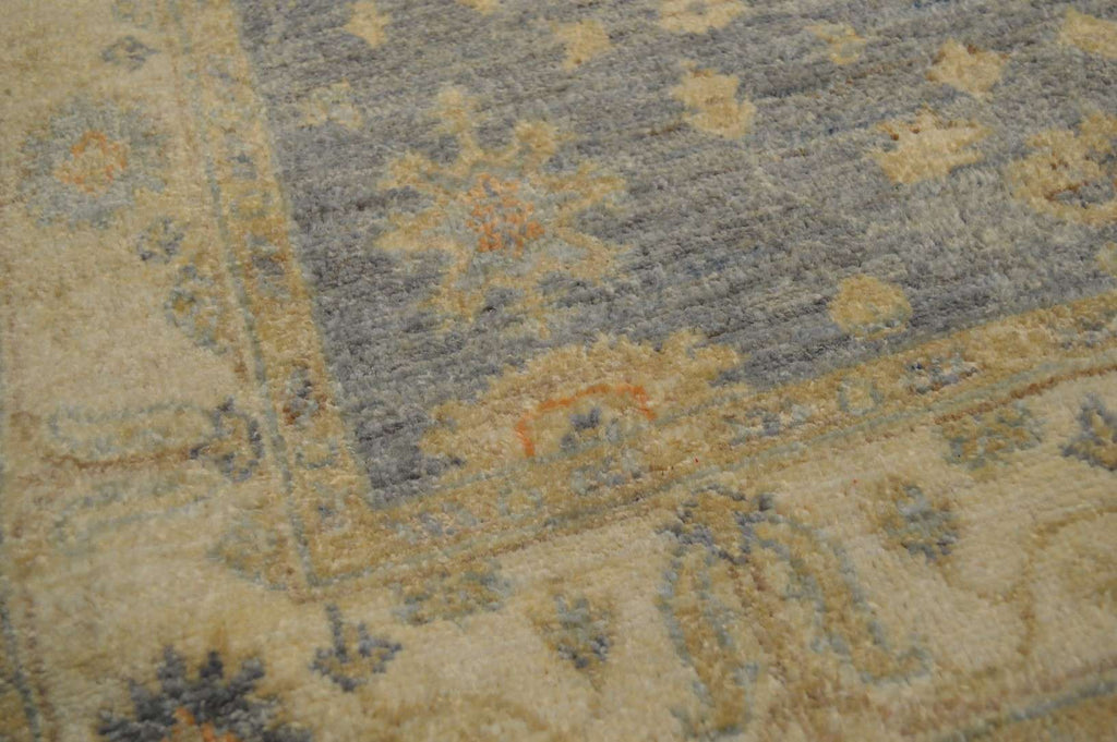 3' 0" x 5' 0" Pakistan Peshawar Rug image 3