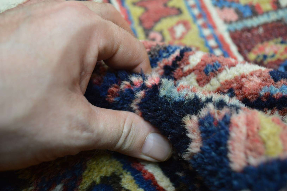 7' 1" x 9' 1" Persian Heriz Rug image 11
