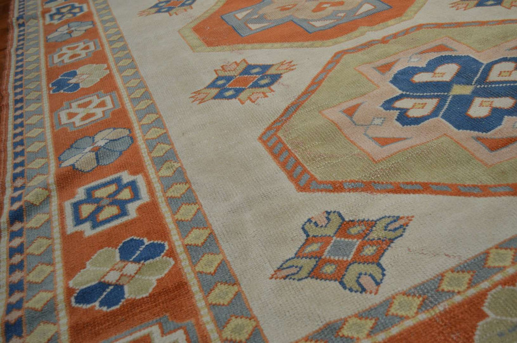 5' 7" x 8' 2" Caucasian Kazak Rug image 2