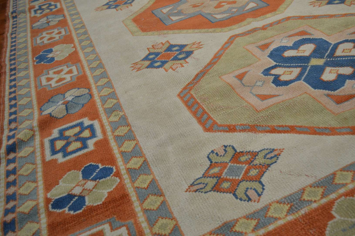5' 7" x 8' 2" Caucasian Kazak Rug image 2