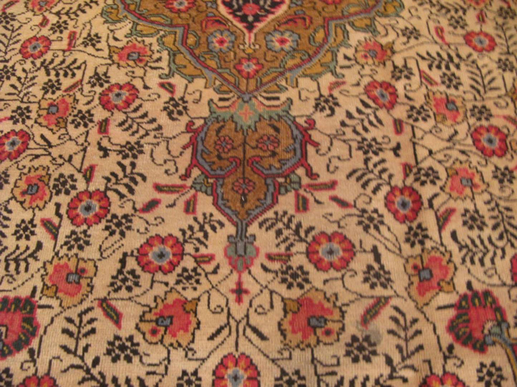 8' 0" x 11' 8" Persian Tabriz Rug image 7